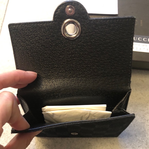 Gucci GG Monogram Bifold Black Leather Wallet - Picture 5 of 9